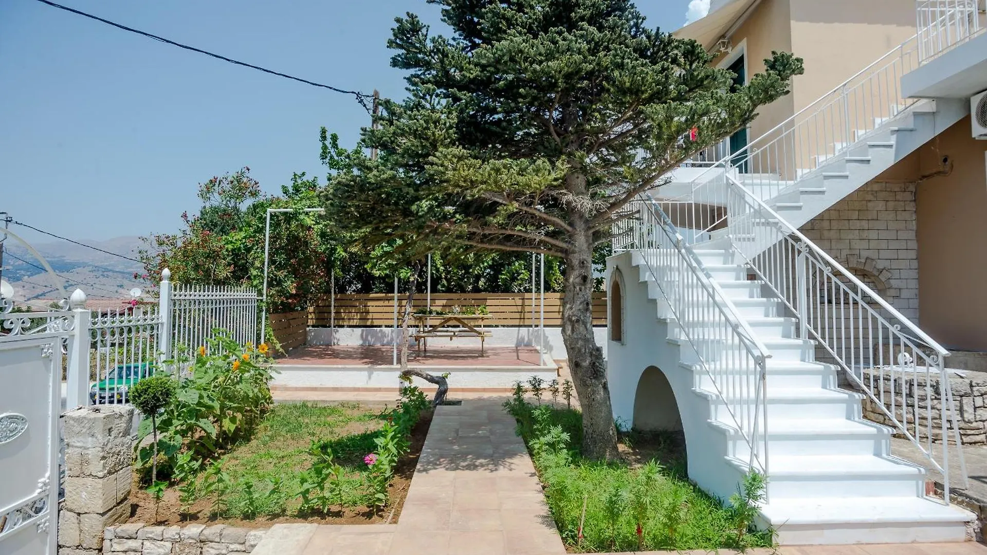 Apollo Retreat Apartment Argostoli  Greece