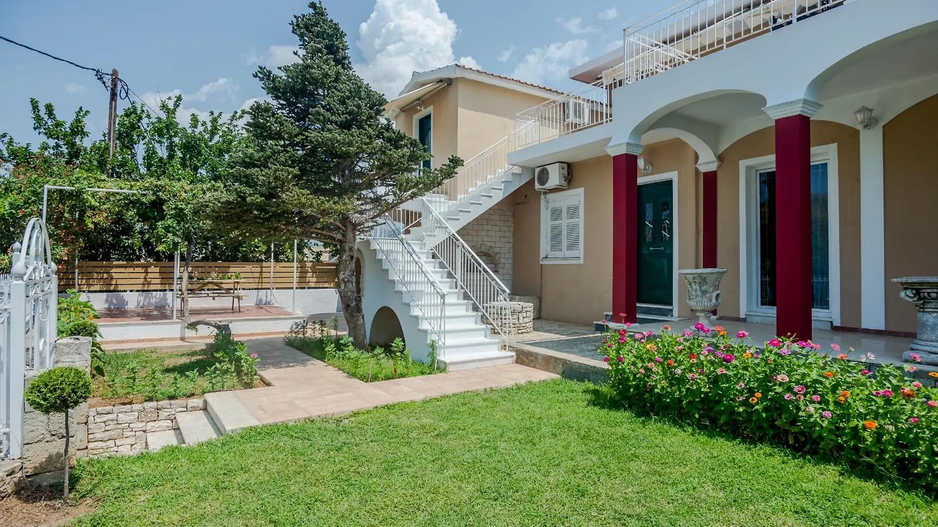 Apollo Retreat Apartment Argostoli  Greece